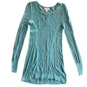 Shrinking Violet Long Sleeve Top